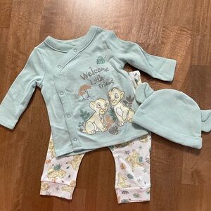 DISNEY BABY LION KING 0-3 MONTHS 3 PC OUTFIT  ADORABLE NWOT